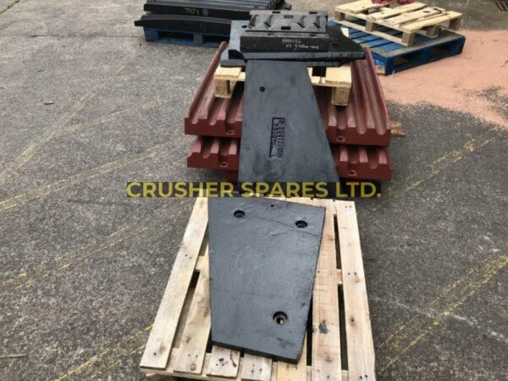 J0140000 / J0420000 | Jaw Plates | Extec® Megabite |