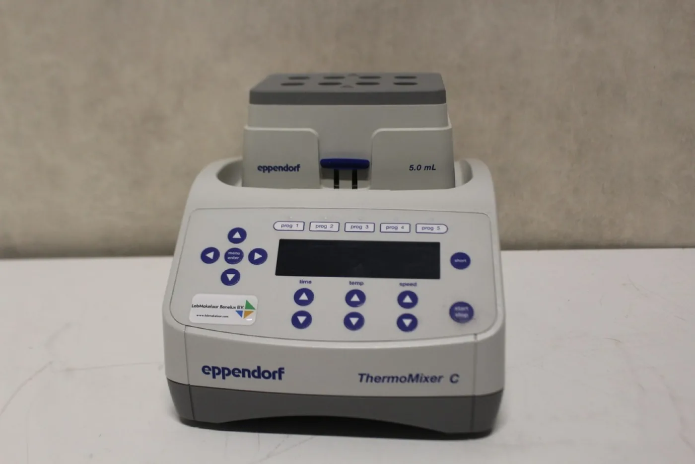 Eppendorf ThermoMixer C Schuddend Verwarmingsblok - 1