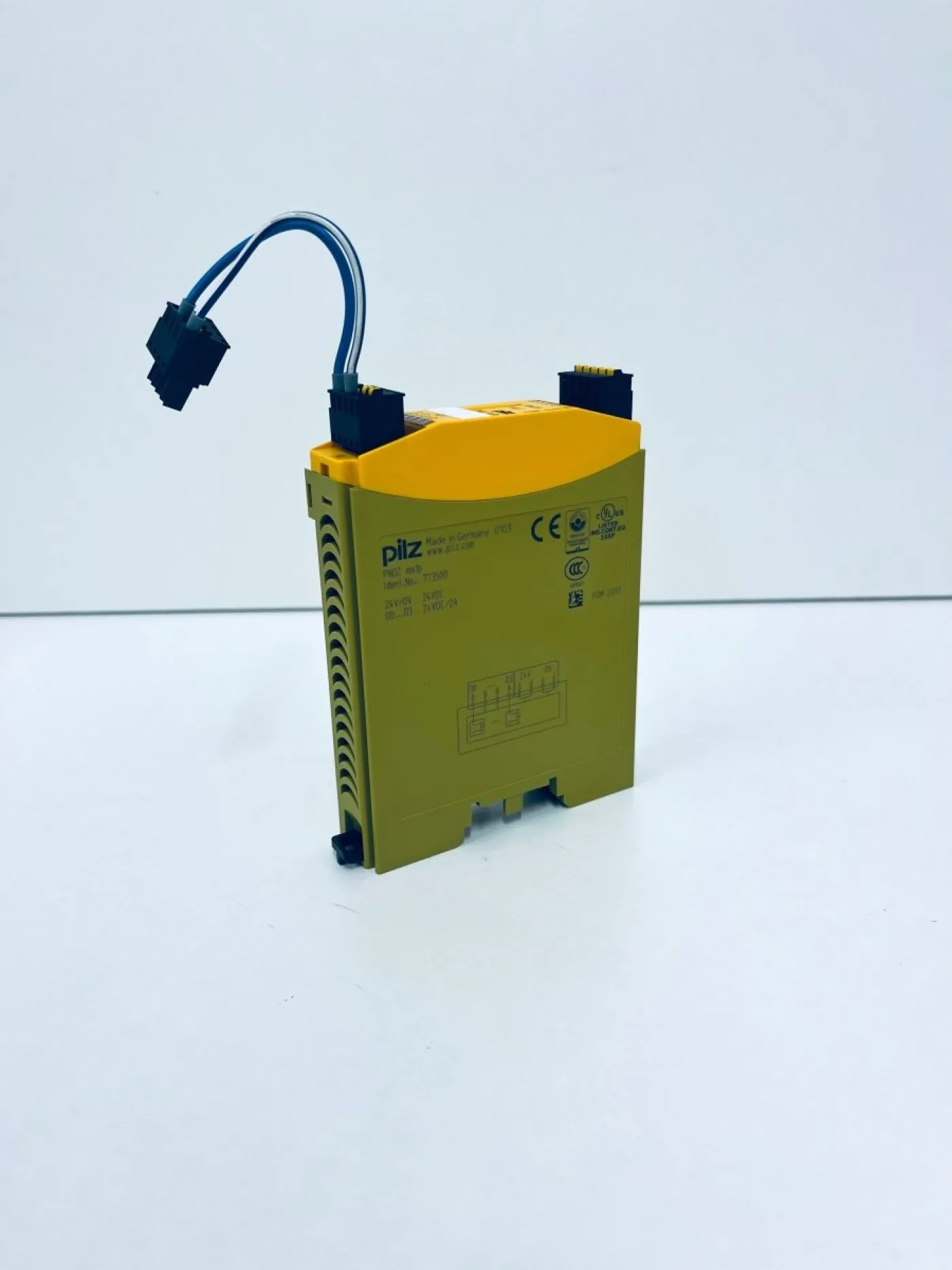 Pilz PN0Z mo1p Sicherheitsmodul - 1