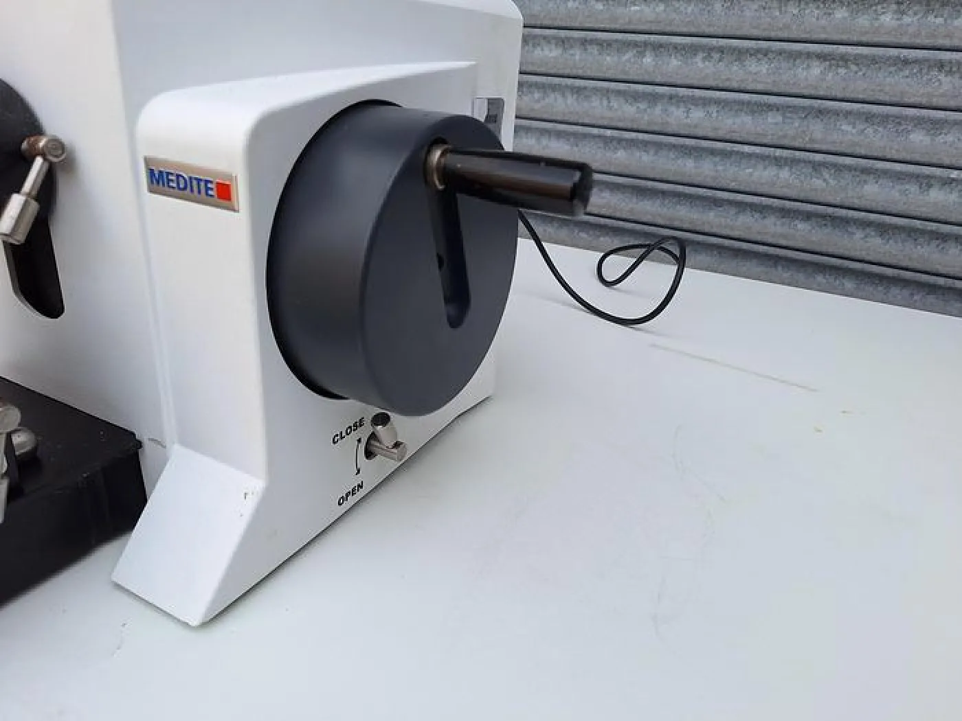 Medite A550 Rotary Microtome - 5