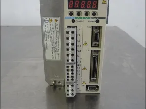 2010 OMRON R88D-WT08HH AI1564