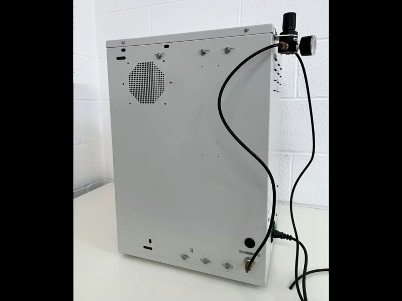 Peak Scientific Nitrogen Gas Generator 1000A