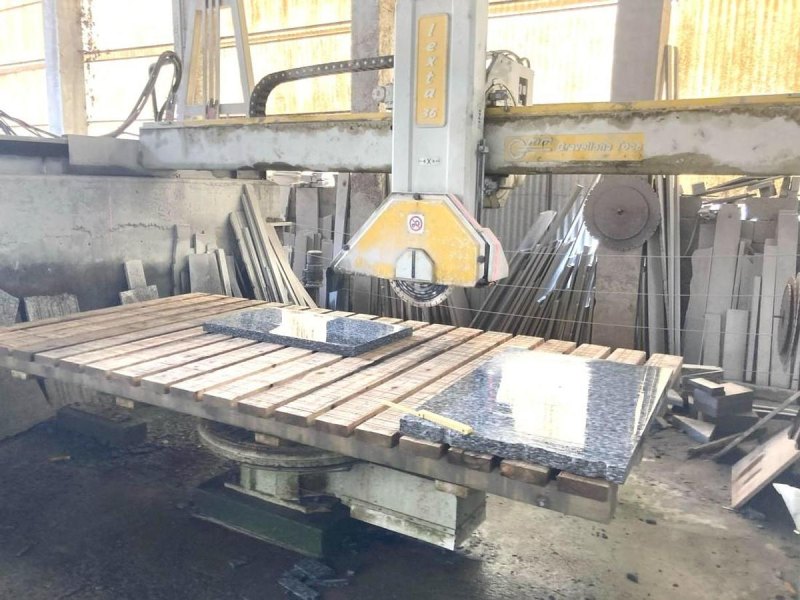 2002 GMM Lexta 36 Full