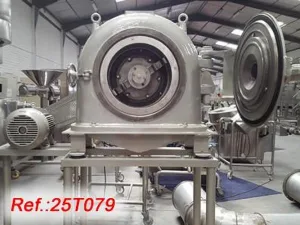 MOLINO DE MARTILLOS “HERMAN GRUBERS” TIPO “DUPLEX 24-A” CON MOTOR DE 11Kw MONTADO EN ESTRUCTURA