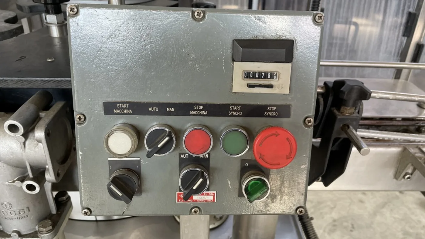 CORKING MACHINE BERTOLASO 6 HEADS FOR NATURAL CORK, MODEL DELTA 406S, SECOND-HAND MACHINE - 3