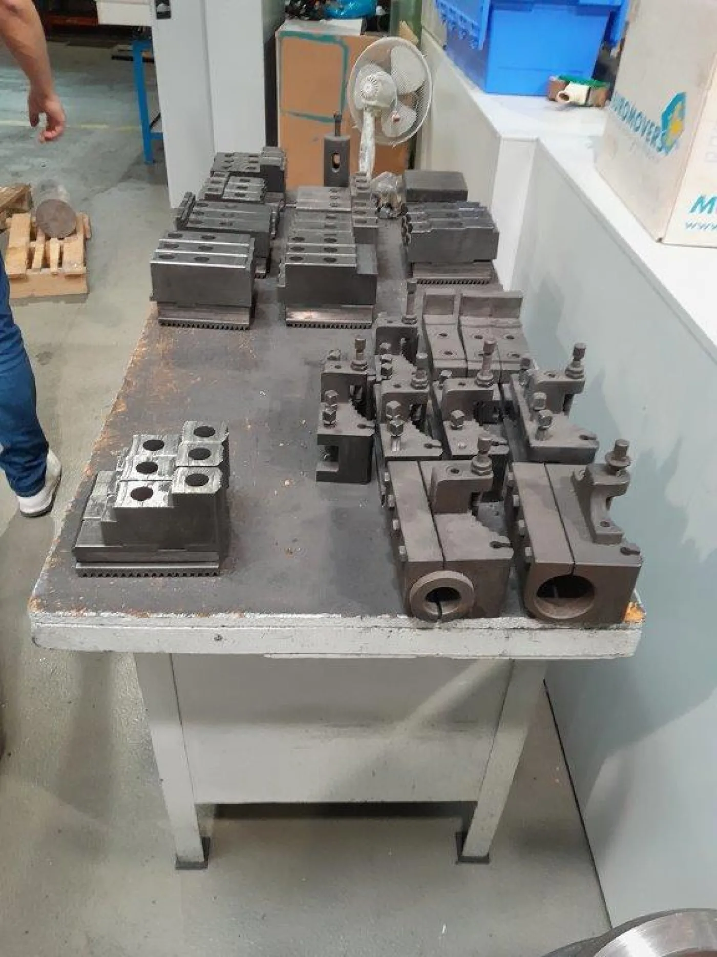 UD 630 SCHAERER unbekannt - 6