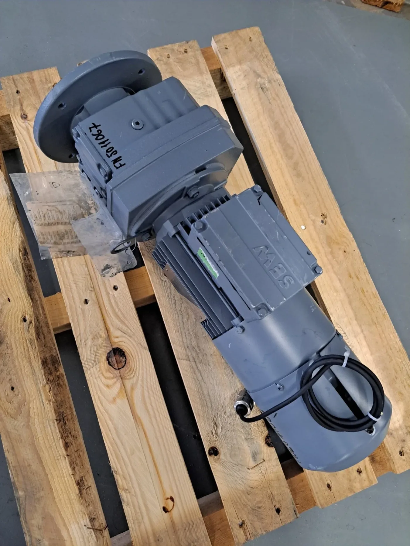 SEW Eurodrive Getriebemotor RF47DT80K4/BMG/TH/AS3H - 1
