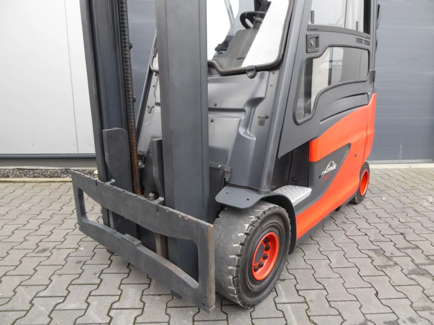 Linde E25HL-01/600 - 2