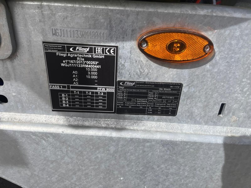 Güllefass Fliegl Agrartechnik PFW 9000 POLY Line Einachs