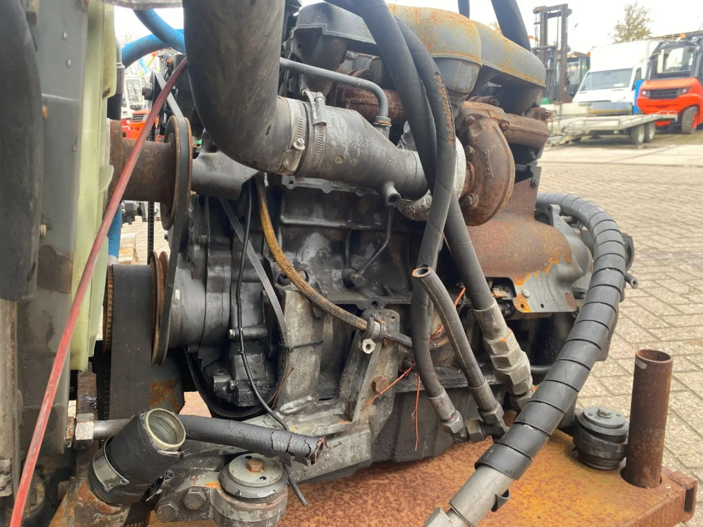 Deutz BF 4M 2011 - 5