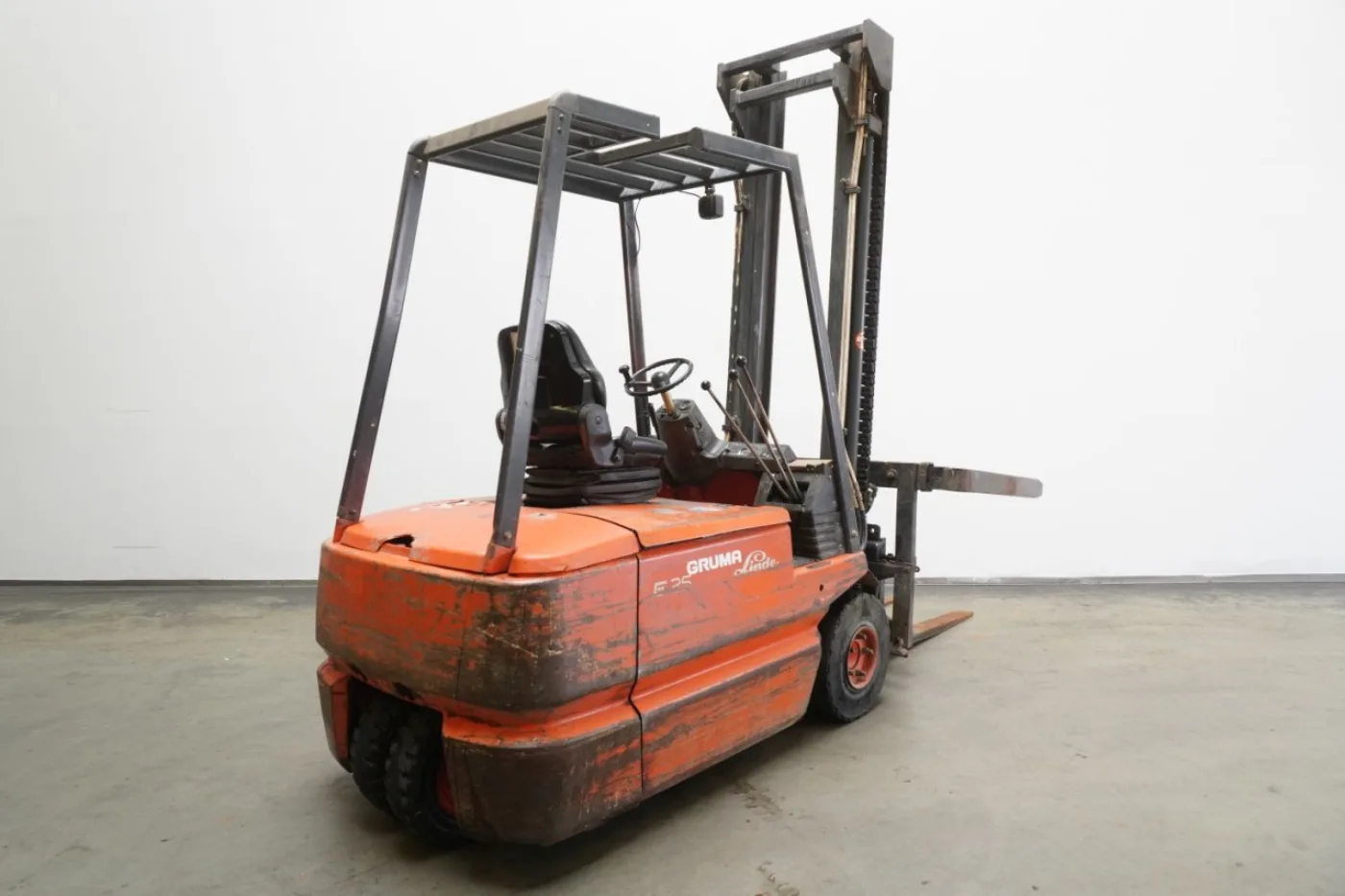 Frontstapler Linde E 25 Z 325 (1990) - 1