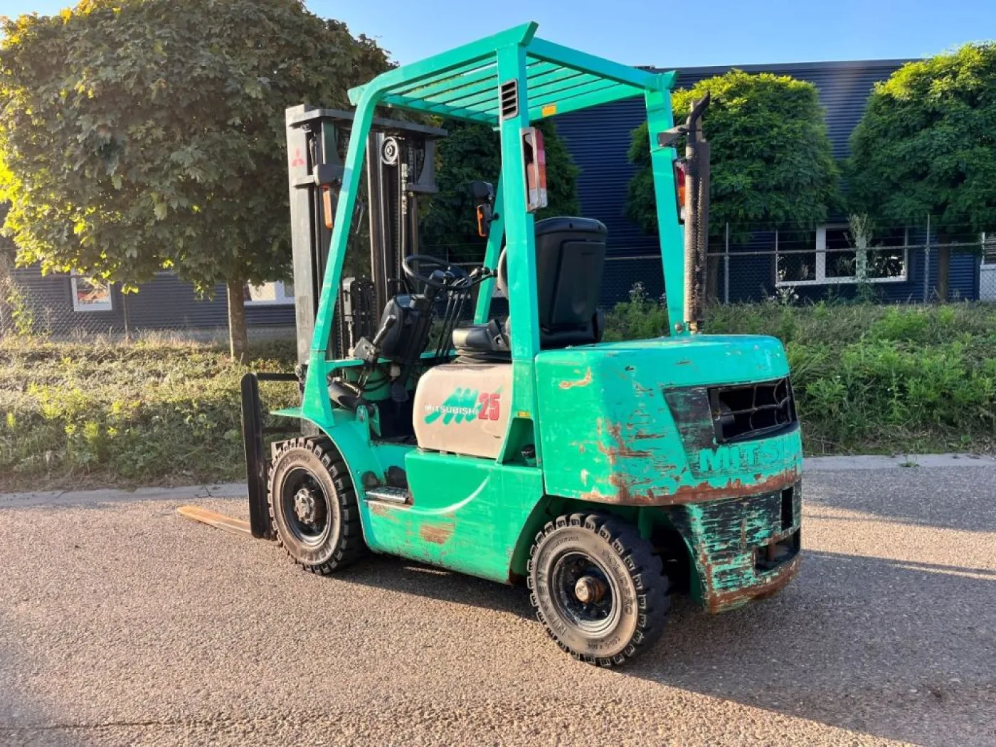 Mitsubishi FD25 - 5