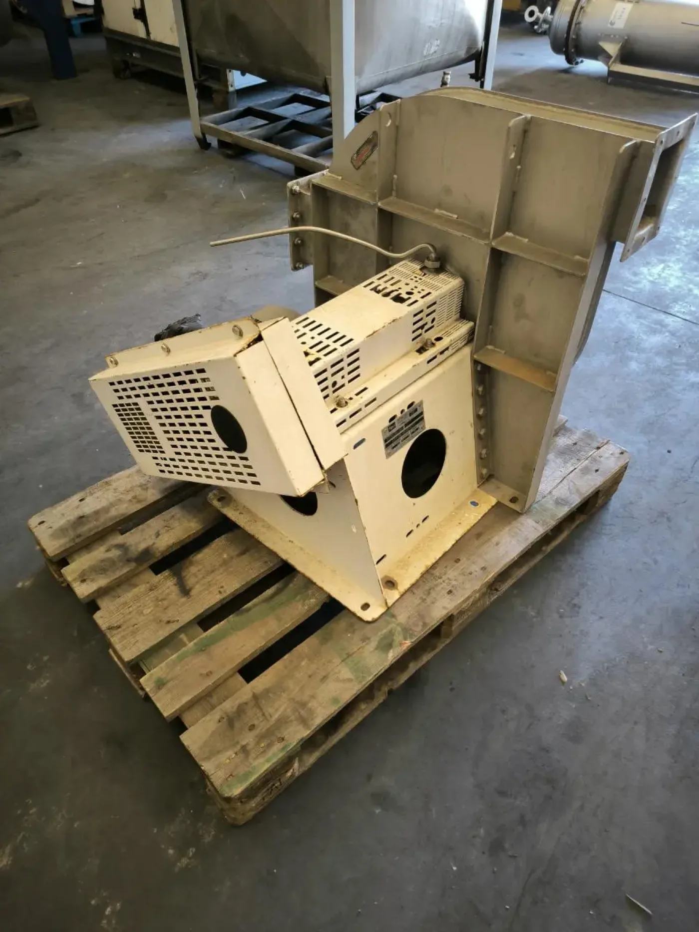 INDUSTRIAL FAN FEVI E71P-3G-0500-RD90 - 4