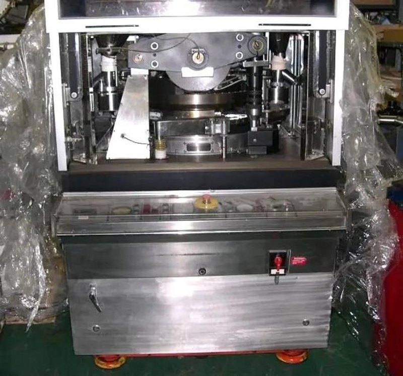 MANESTY - Comprimitrice - ROTAPRESS MK IIA