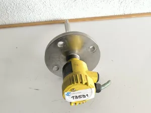 VIBRATING LEVEL SWITCH WITH EXTENSION TUBE FOR LIQUIDS VEGASWING 63 ATEX
