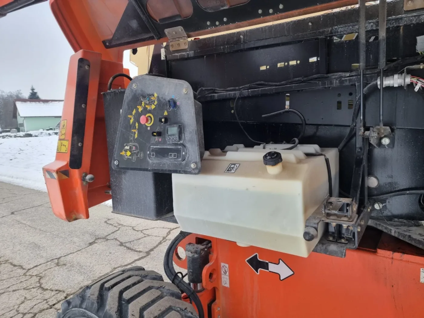 JLG - 660 SJ - 8
