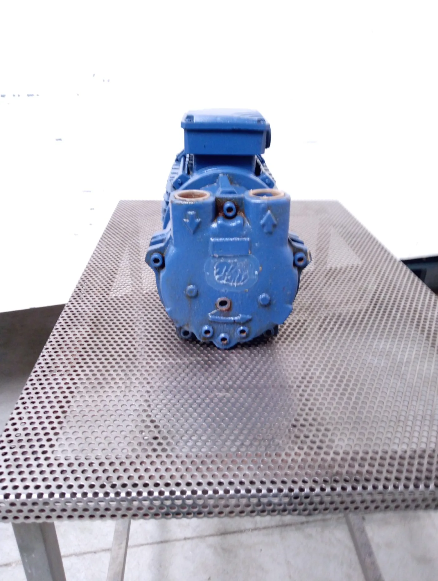 POMPA AD ANELLO LIQUIDO – AEG – MOD. AM905AA2 - 3