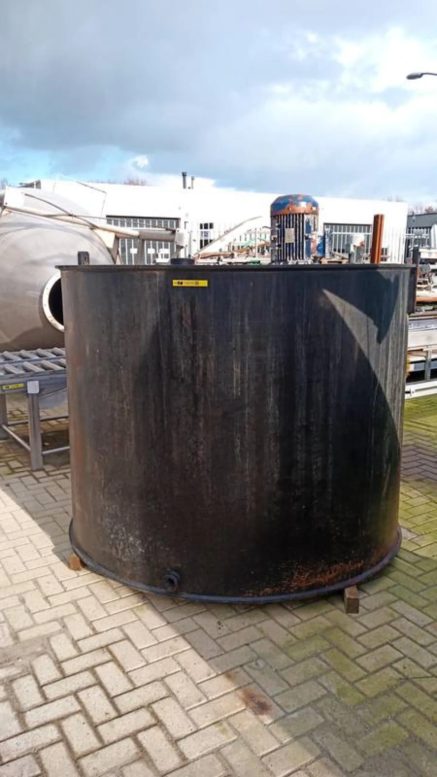 Preparation tank - 1