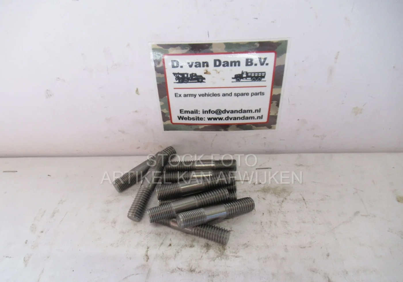 Steekas tapeind set - 1