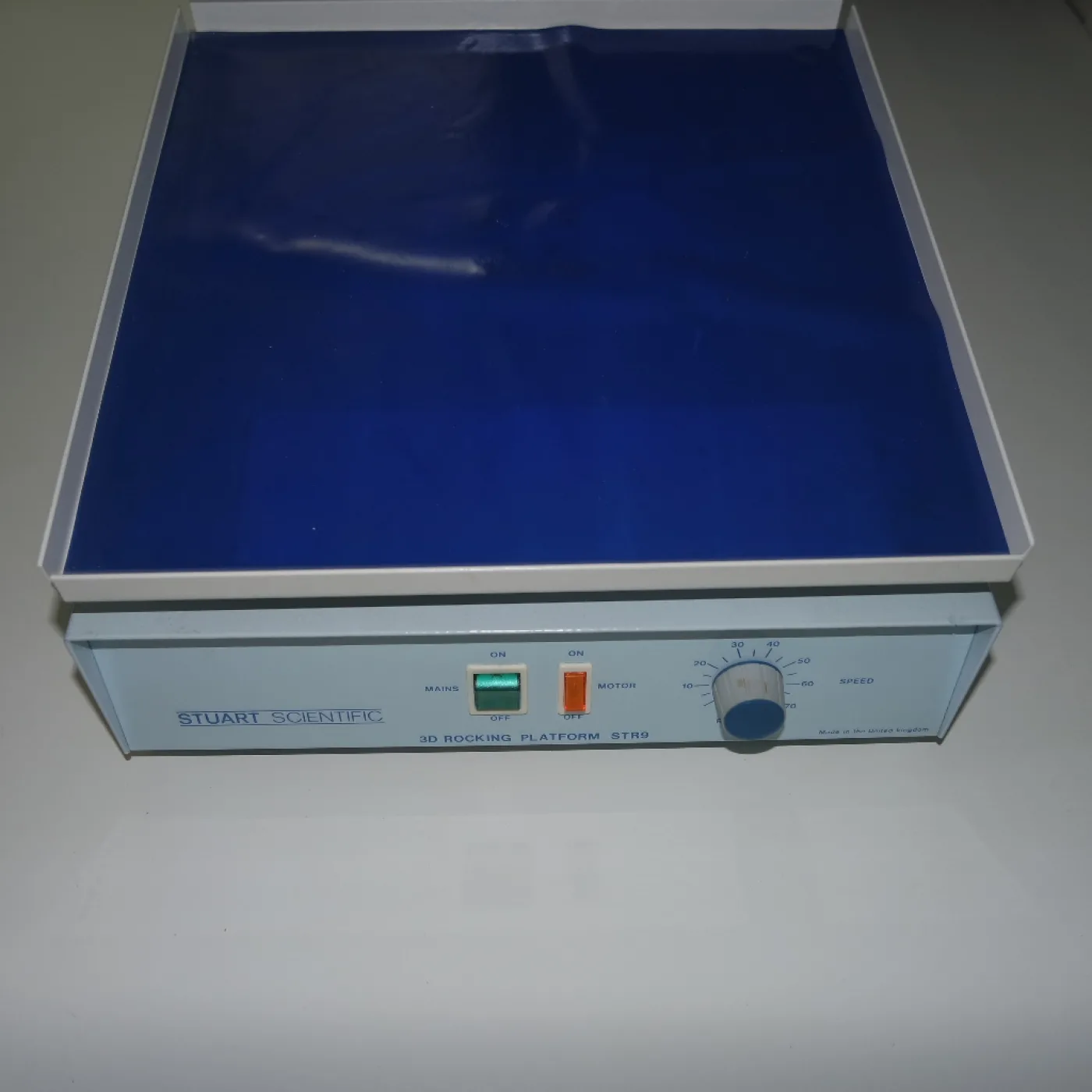 425- Used Stuart Scientific 3D Rocking Platform STR9 - 1