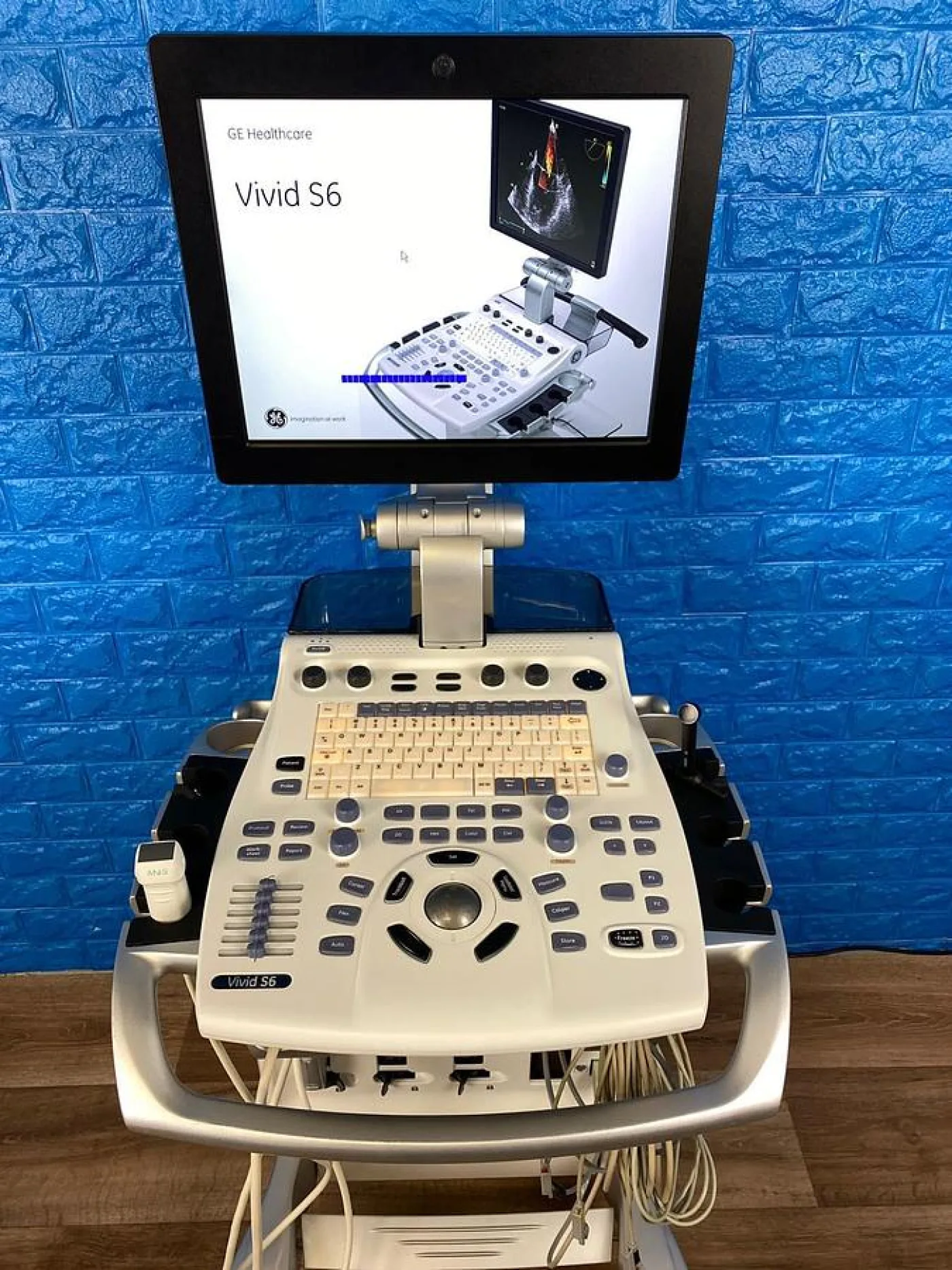 GE Vivid S6 Cardiovascular ultrasound system YOM: 2013 - 4