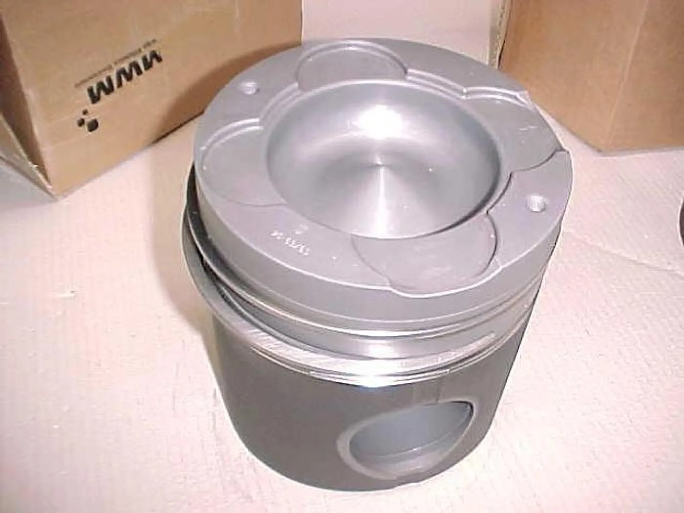 PISTONS DEUTZ TBD 620 - 1