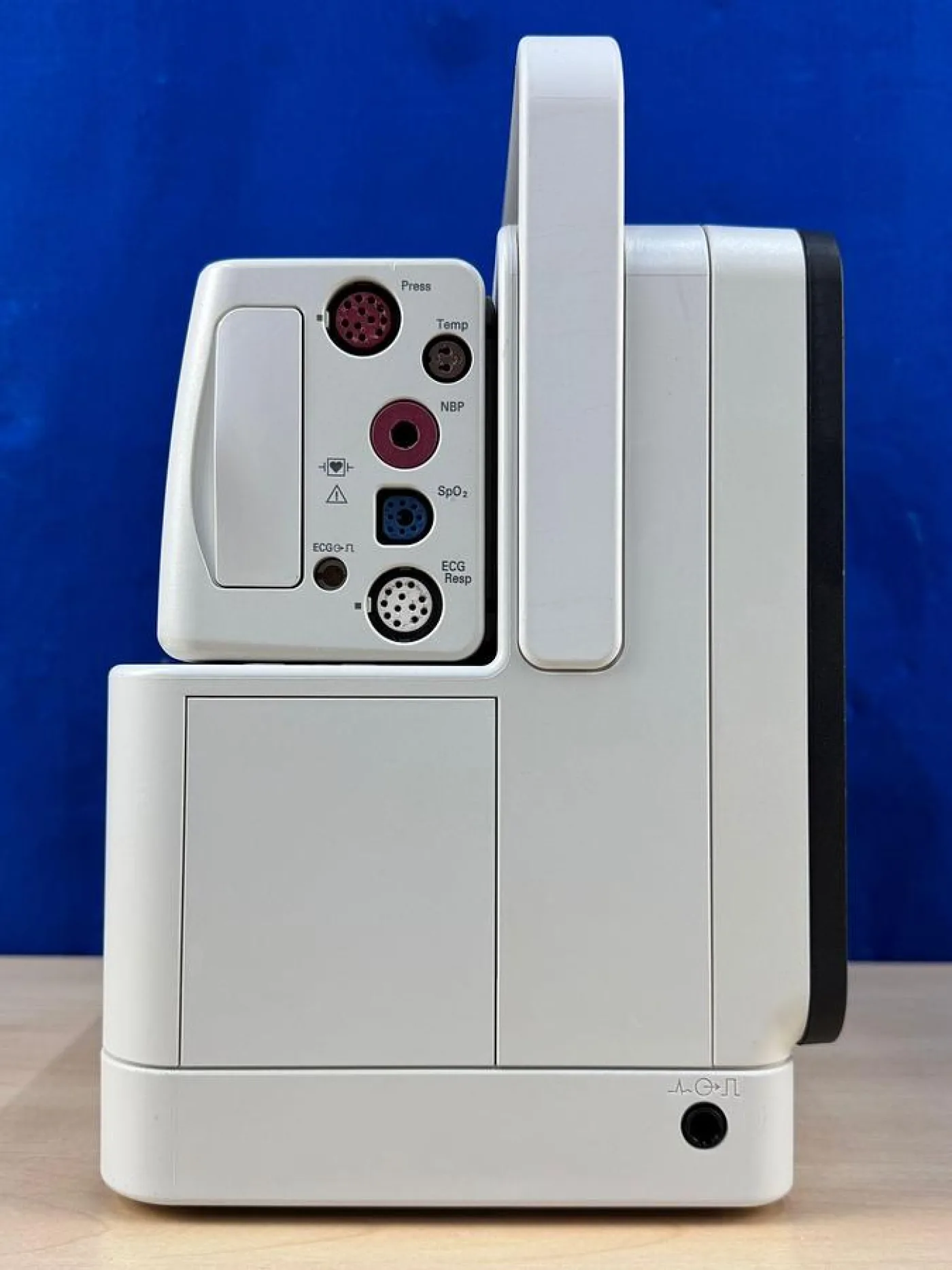 Philips IntelliVue MX 400 YOM: 2015 - 5