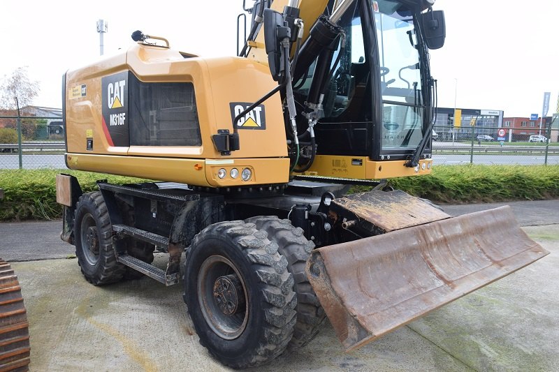 Caterpillar M316F -id102