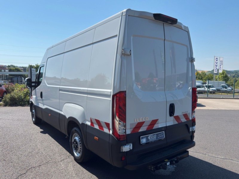 Iveco Iveco Daily 35S14 *R3.520mm*AHK*Camera*