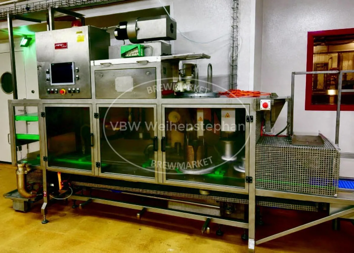 Filling, sealing and labelling machine for plastic buckets; manufactured between - 2