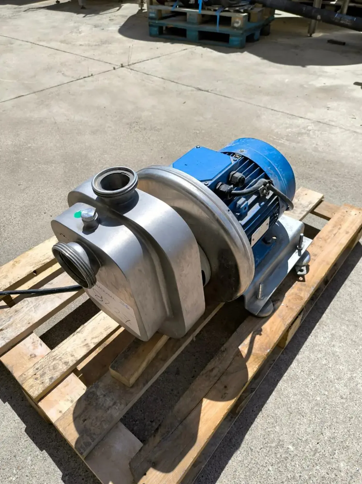 STAINLESS STEEL CENTRIFUGAL PUMP 5.5 KW 2900 RPM - 5