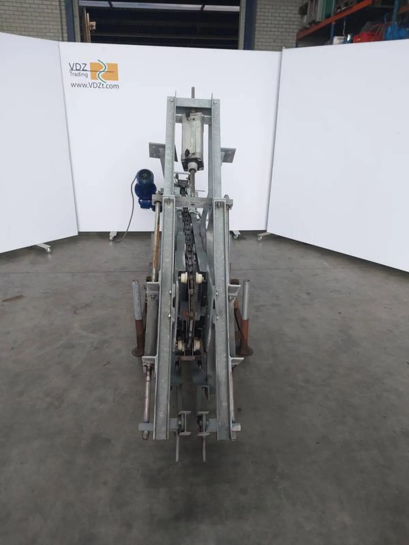 Lift conveyor - 2