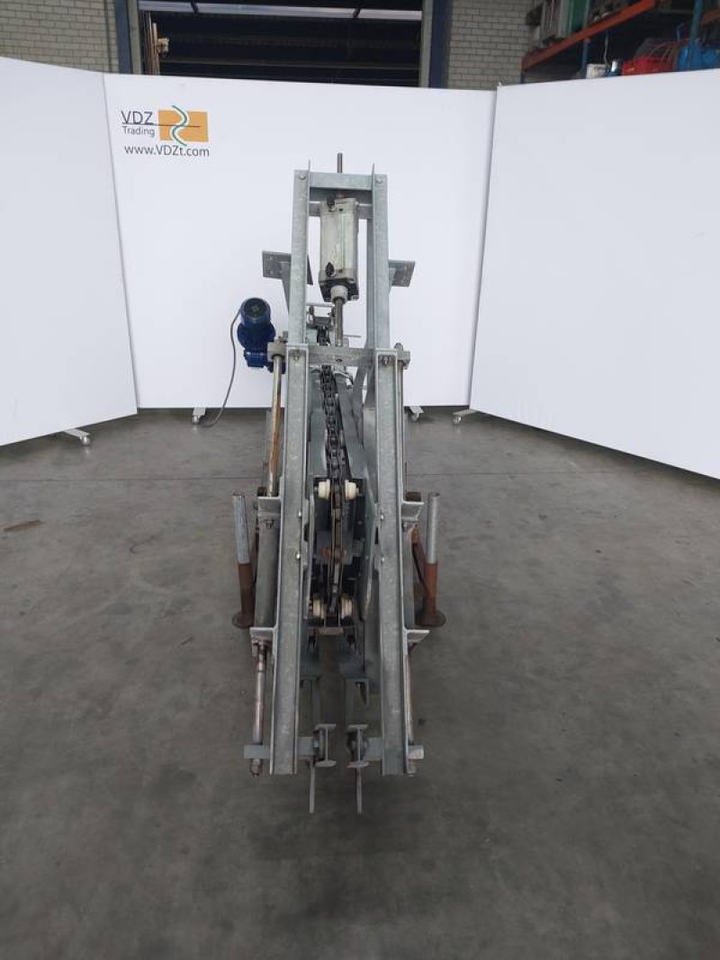 Lift conveyor