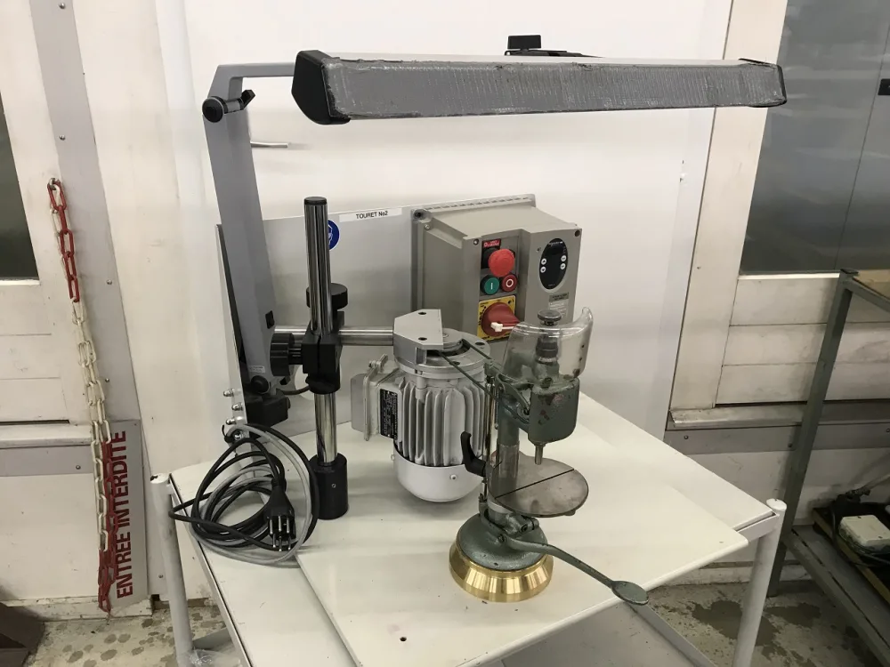 PERCEUSE “SALLAZ” TYPE B-21