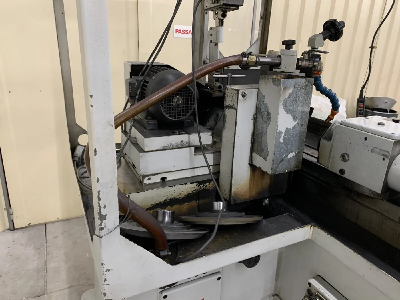 RECTIFIEUSE CYLINDRIQUE “TSCHUDIN” HTG-410 - 8