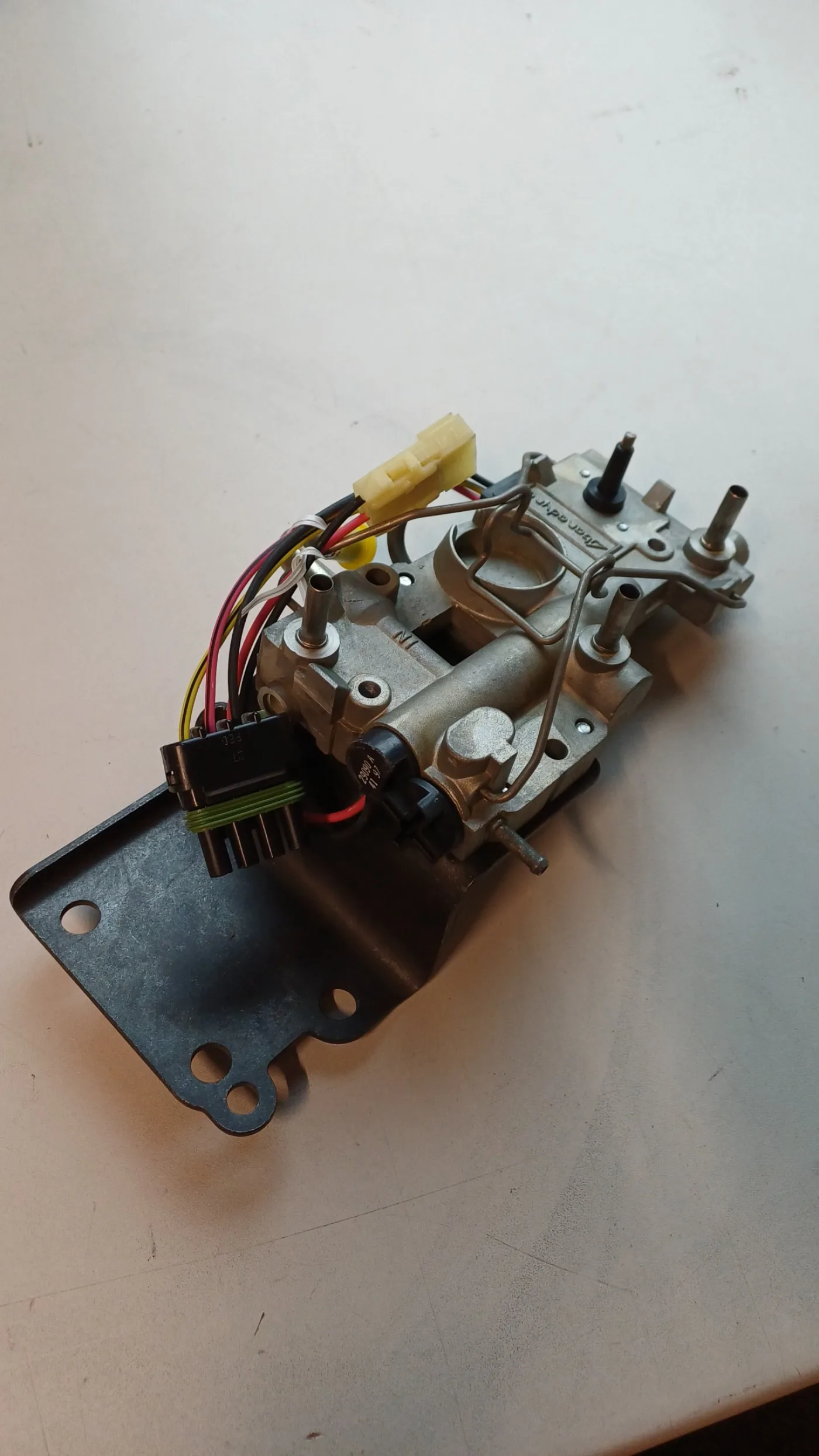 GM brandstoffilterhuis K5/K30 - 2