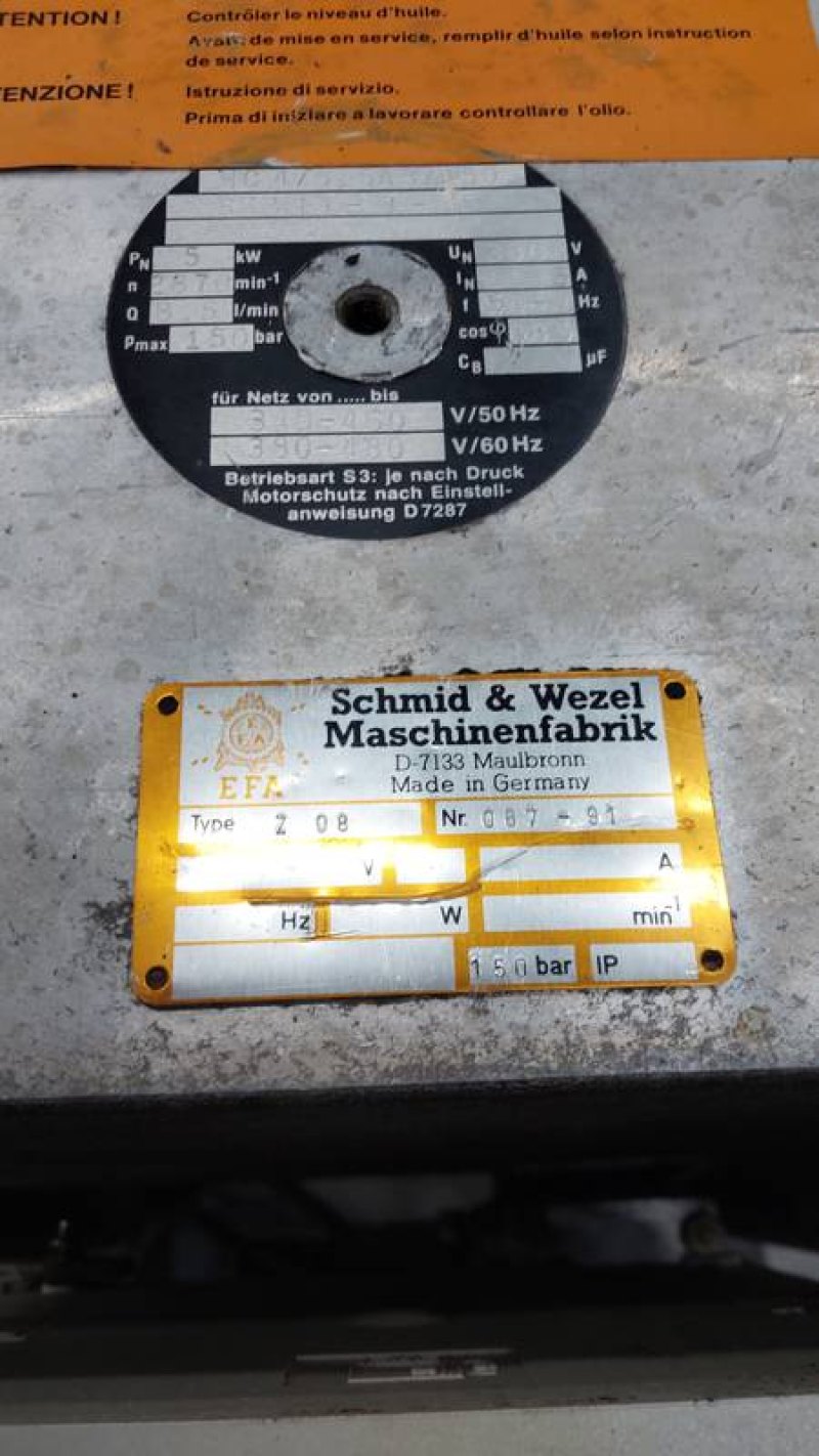 Leg cutter incl. hydraulic unit and balancer