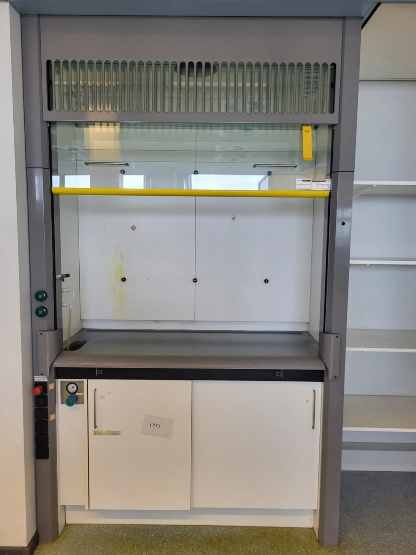 1953 - Used S+B Fumehood (150cm) - 1