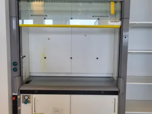 1953 - Used S+B Fumehood (150cm)