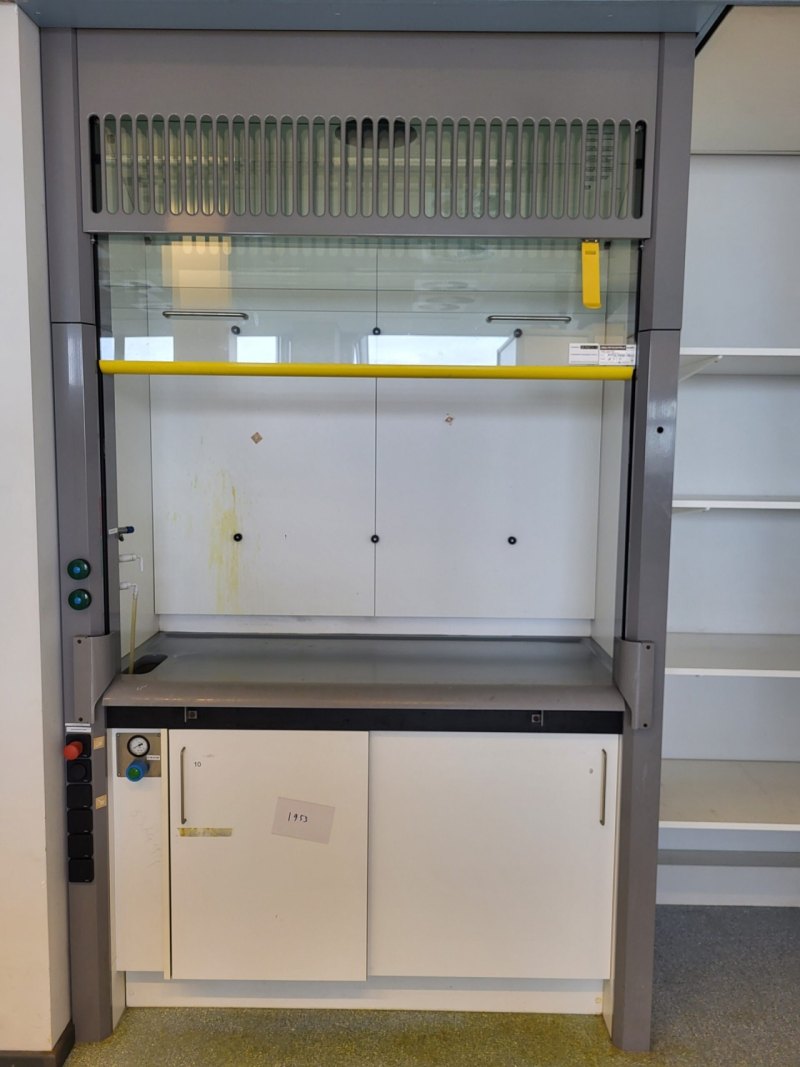 1953 - Used S+B Fumehood (150cm)