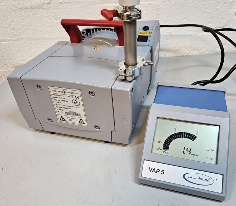 Pfeiffer MVP 070-3 pk T01313 Vacuümpomp
