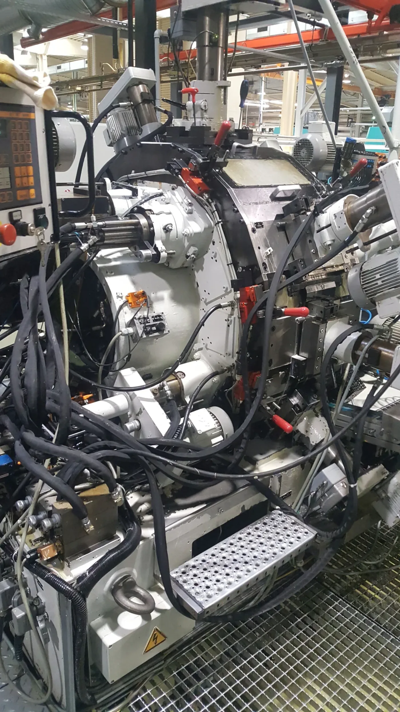 021225 - PFIFFNER / HYDROMAT V 12 kurz - 2