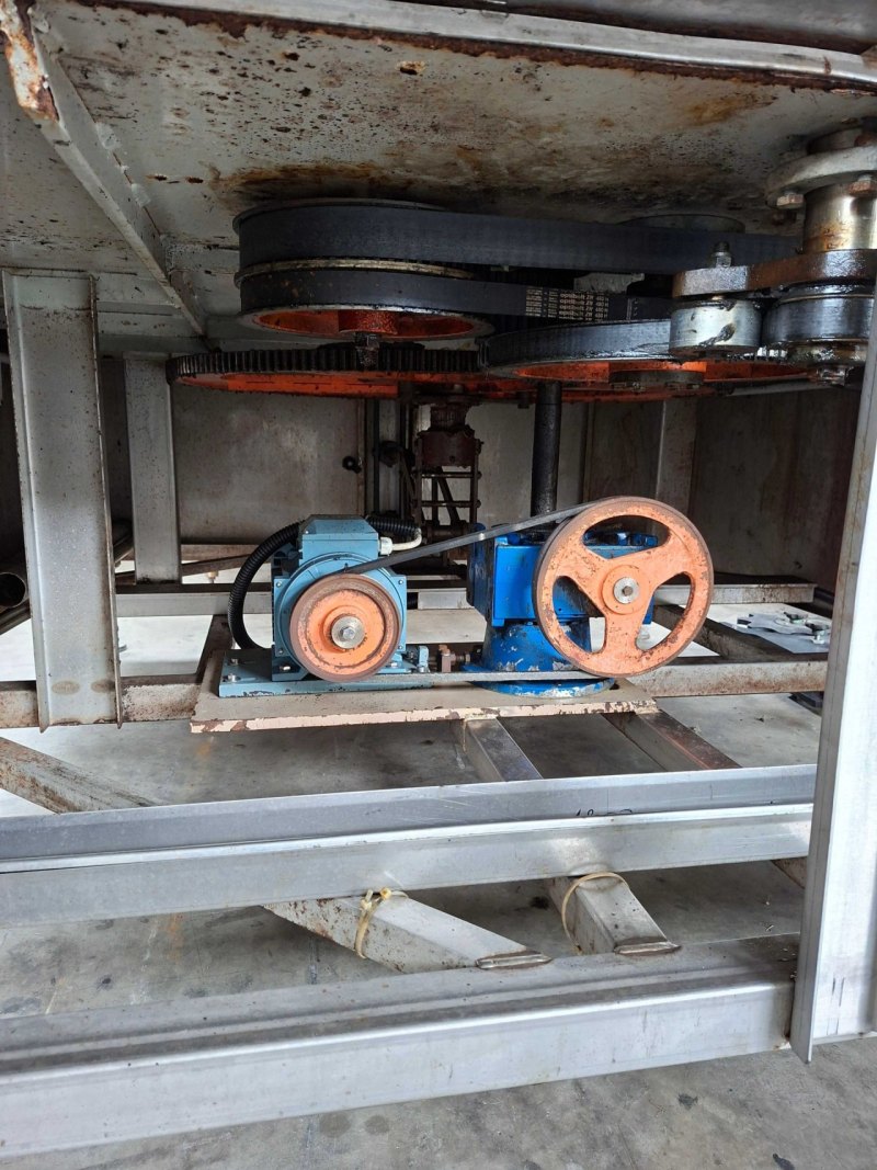 RINSER MACHINE PROCOMAC 45 NOZZLES MODEL GRIPSTAR, SECOND-HAND MACHINE