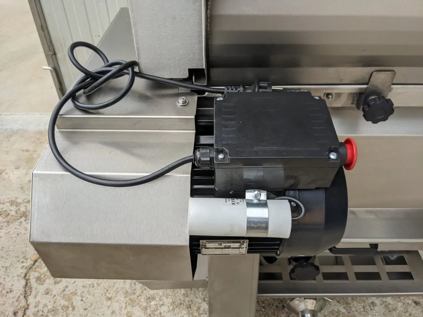DESTEMMER-CRUSHER HORIZONTAL SEMI-CENTRIFUGE MODEL “JOLLY 40 MV” WITHOUT PUMP NEW MACHINE - 2