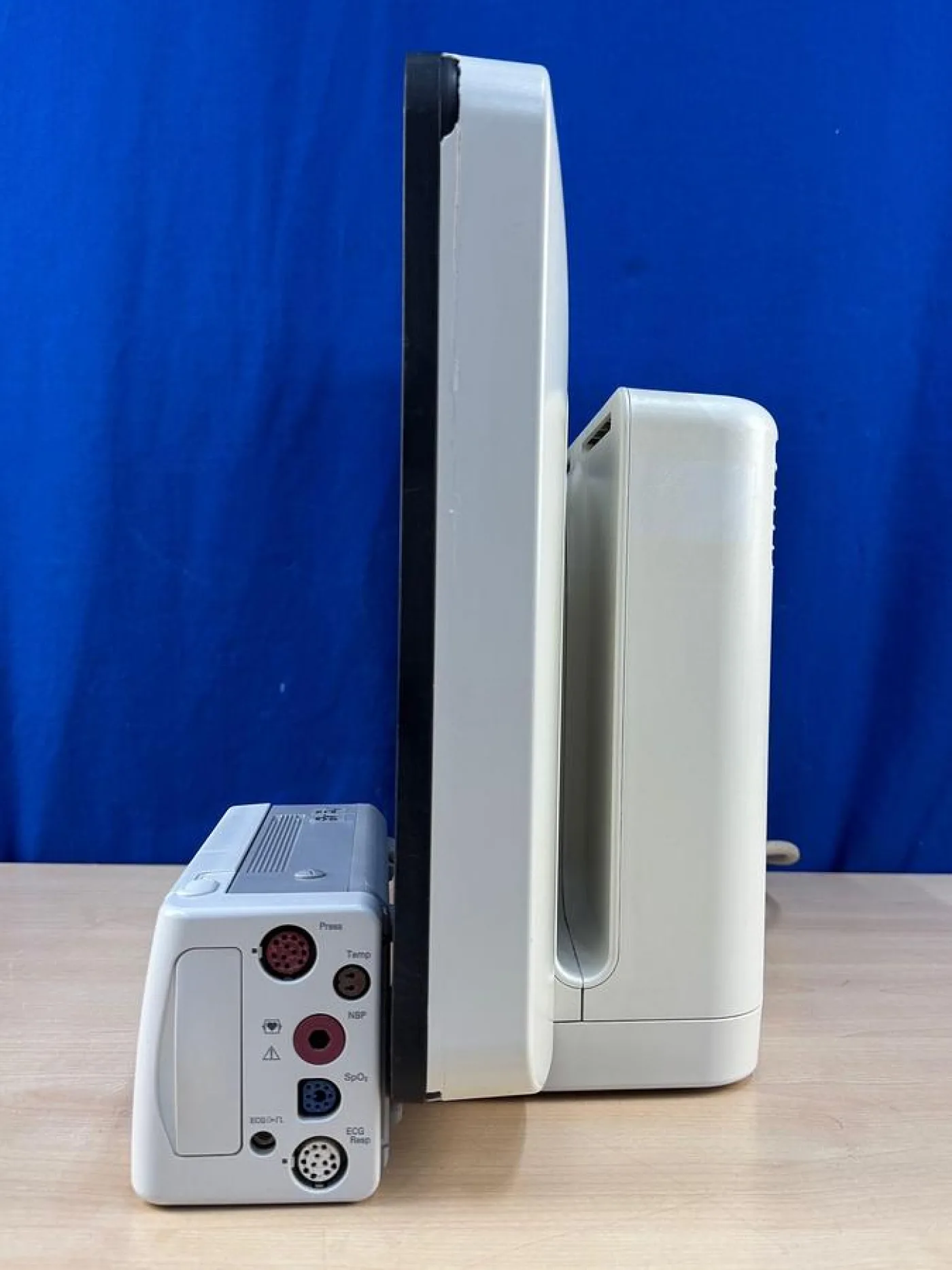 Philips IntelliVue MX800 Patient Monitor REF: 865240 YOM: 2011 - 7