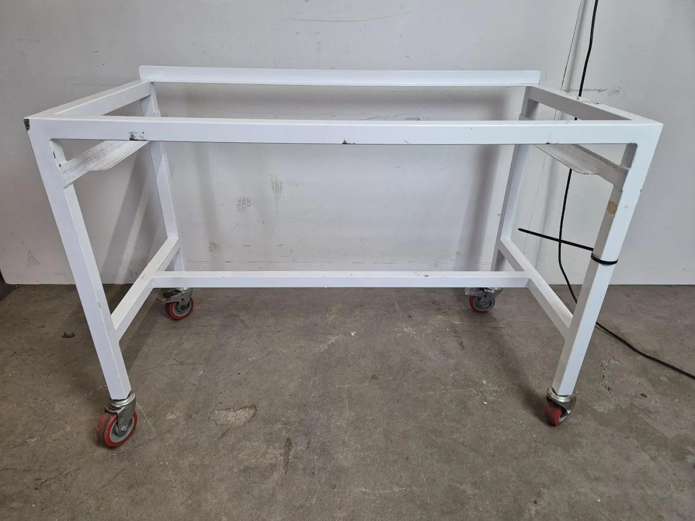 Envair Technology B102 Microbiological Safety Cabinet + Stand - 2