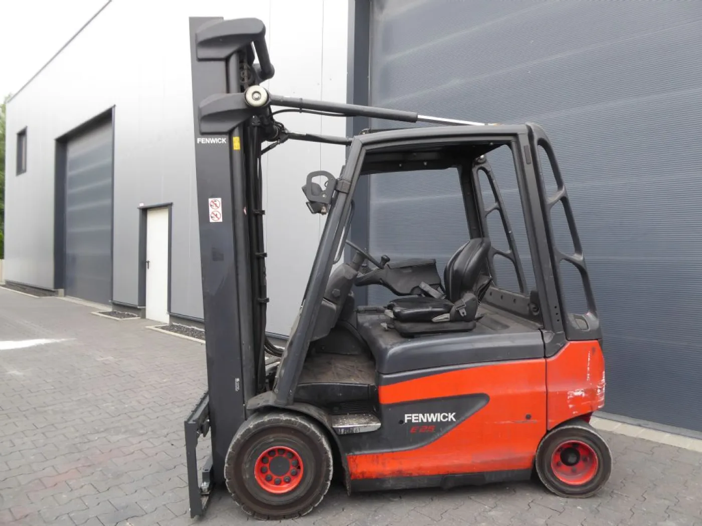 Linde E25-01 - 2