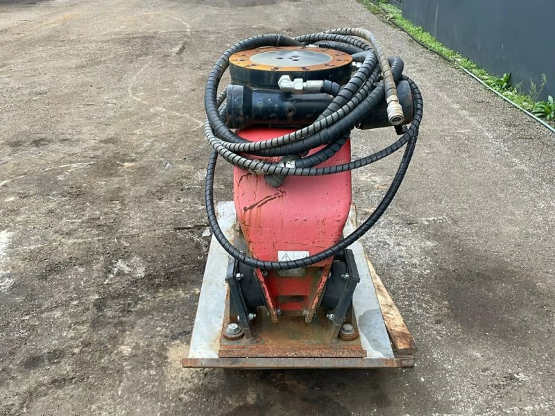 MTS V4X1 OQ 70/55 vibrating plate