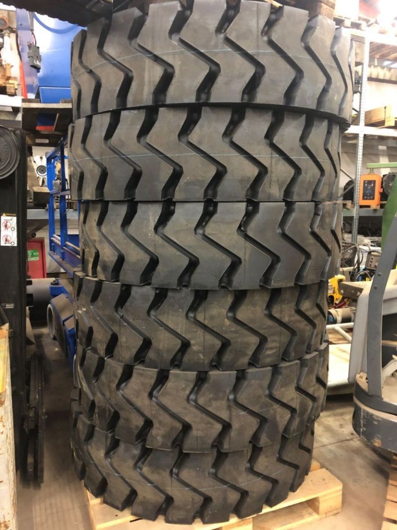 Bridgestone 14.00 R24
