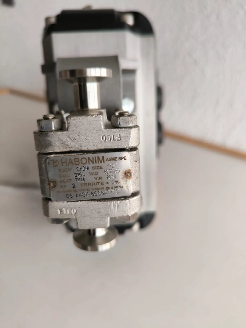 BALL VALVE WITH PNEUMATIC ACTUATOR FLOWSERVE ATEX ATEX STAINLESS STEEL 316 1/2’.